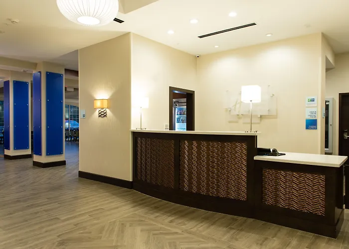 Holiday Inn Express & Suites Aiken By Ihg