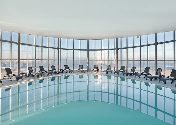 Eurostars Oasis Plaza