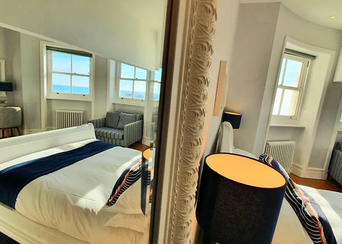 A Room With A View - Free Parking