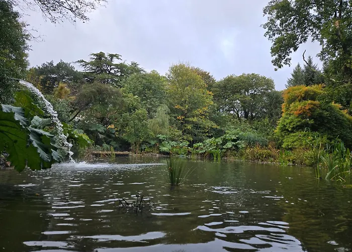 Pinetum Garden Retreats