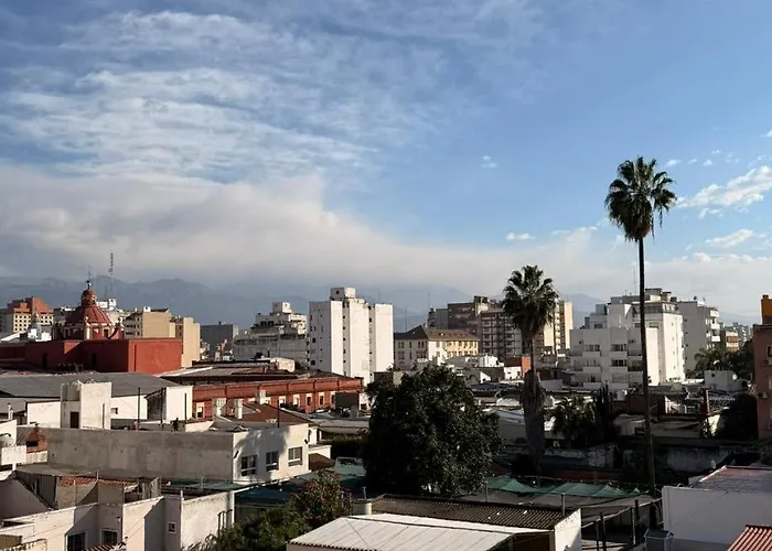 Hotel Alvarado Suites