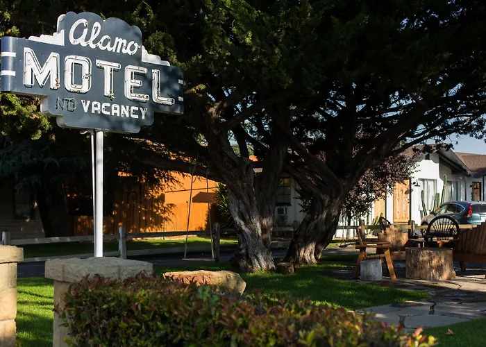 Alamo Motel