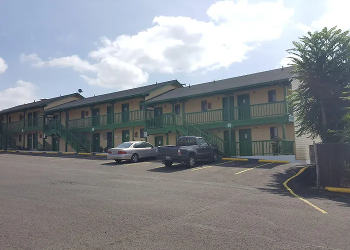 Safari Inn Motel