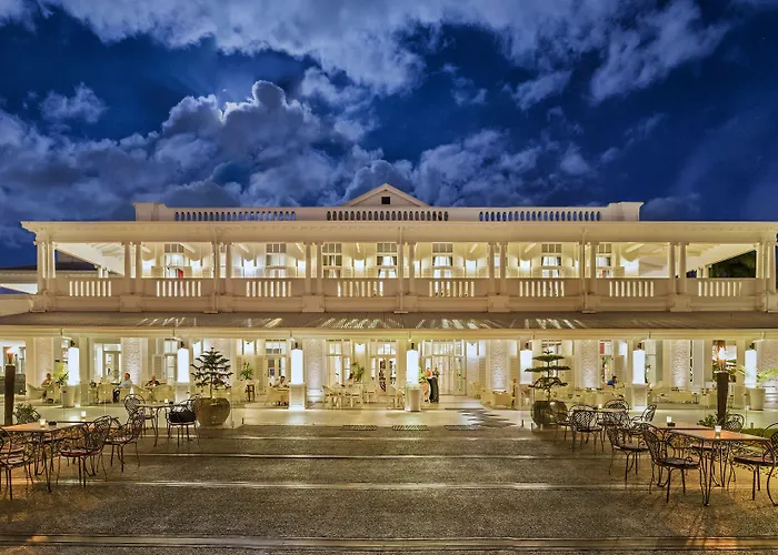Grand Pacific Hotel