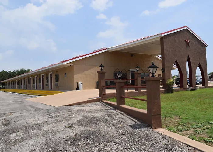 Albany Inn & Rv Campground