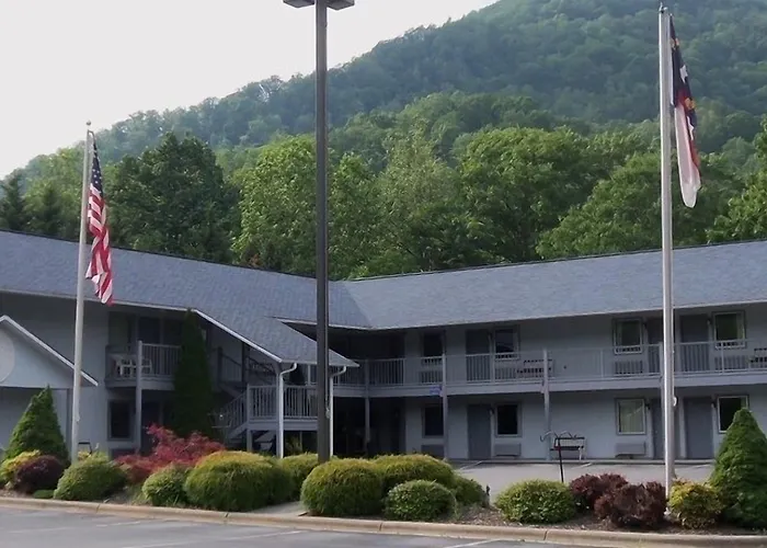 Four Seasons Inn