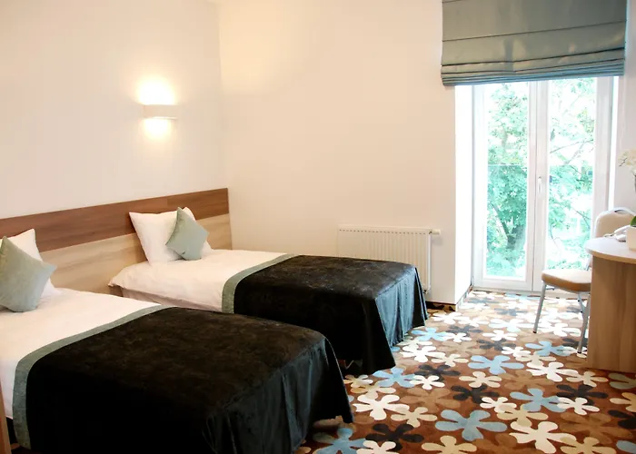 Algiro Hotel