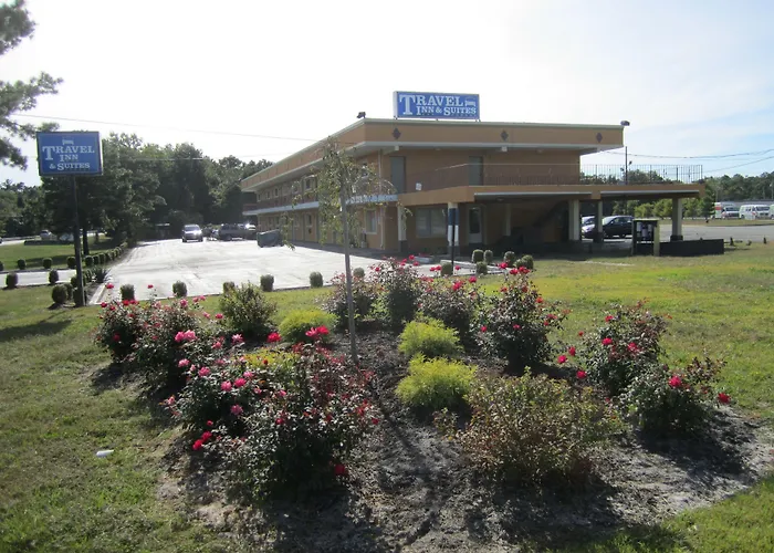 Travel Inn And Suites