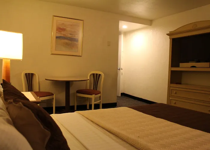 Hotel Corona Plaza