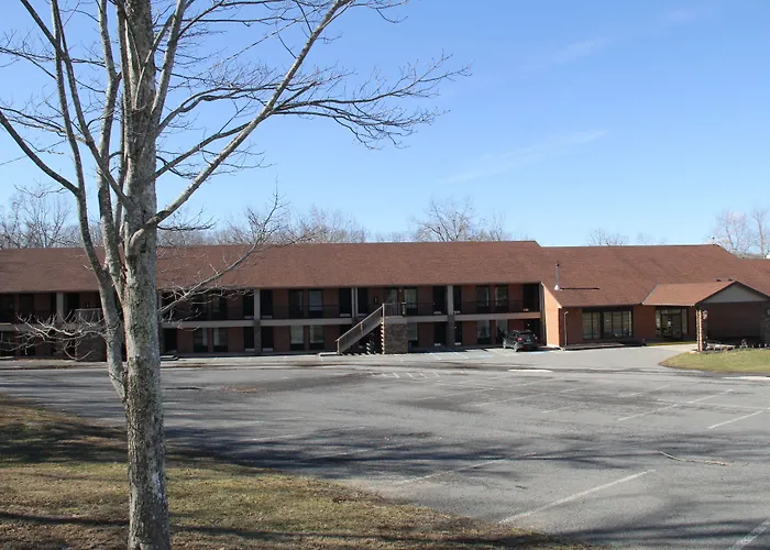 Skyline Lodge