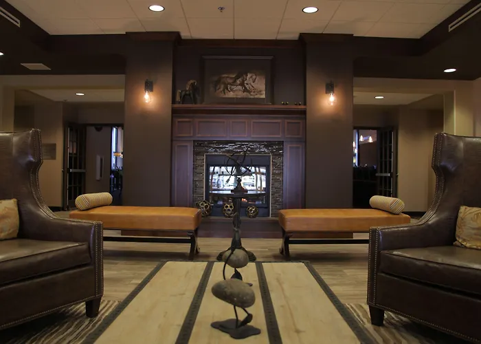 Teddy'S Residential Suites Watford City