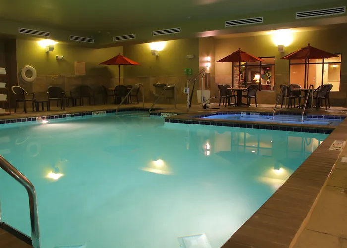 Little Missouri Inn & Suites New Town