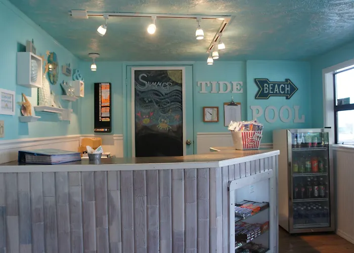 Silver Surf Motel
