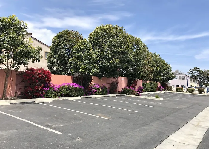 Pacific Inn
