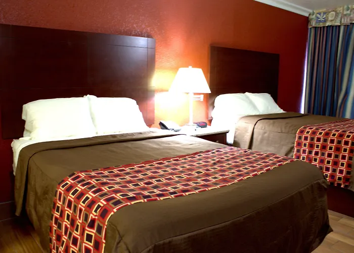 Polynesian Inn