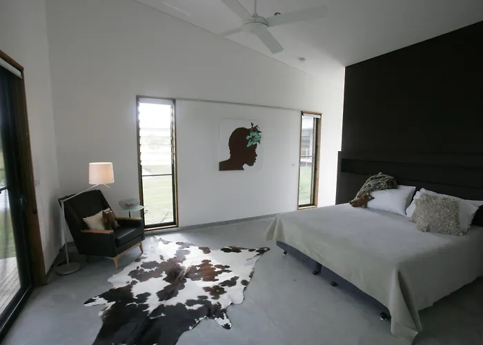 Tonic Hotel