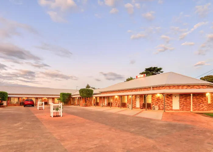 Country Gardens Motor Inn