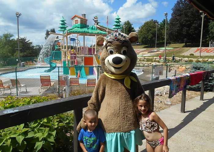 Yogi Bear'S Jellystone Park Camp-Resort Wisconsin Dells