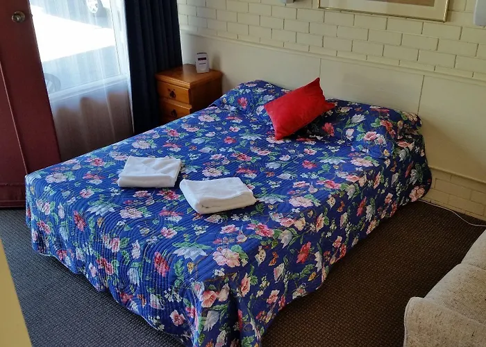 Mayfield Motel