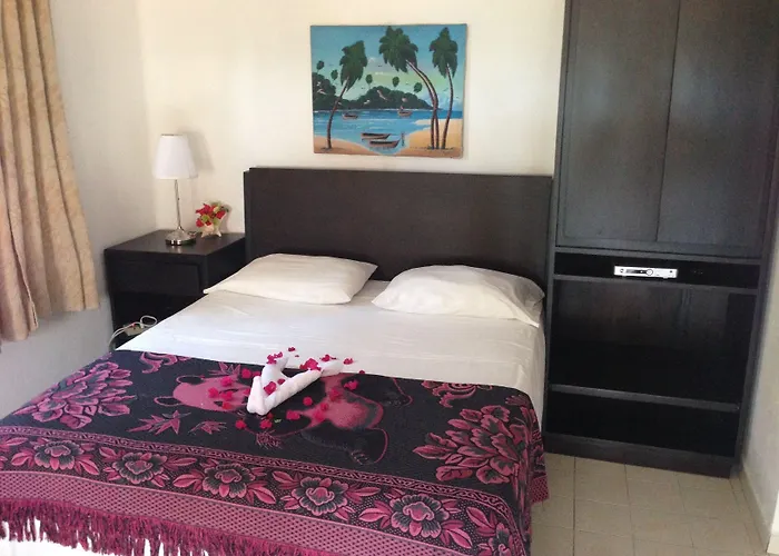 Hotel El Quemaito - Luxury Oceanfront Retreat