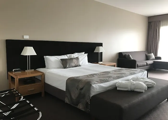 Mornington Hotel