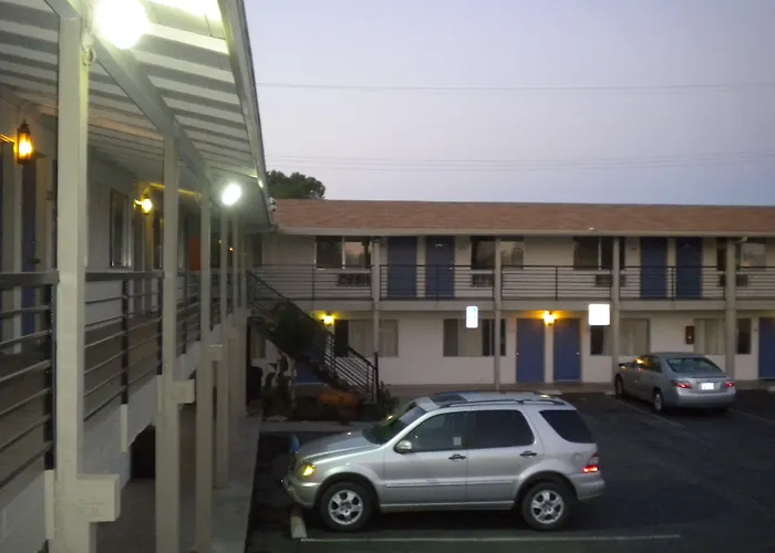 Wasco Inn