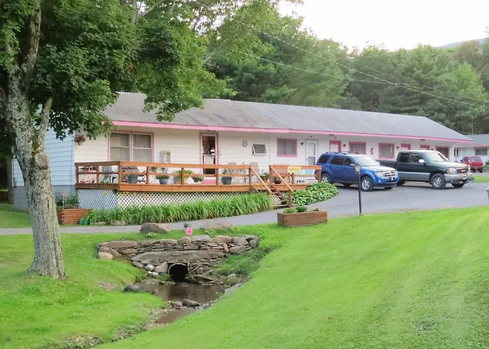Four Seasons Motel