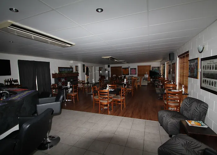 Colonial Rose Motel