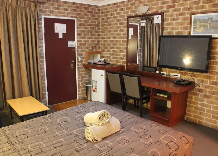 Acacia Motor Inn