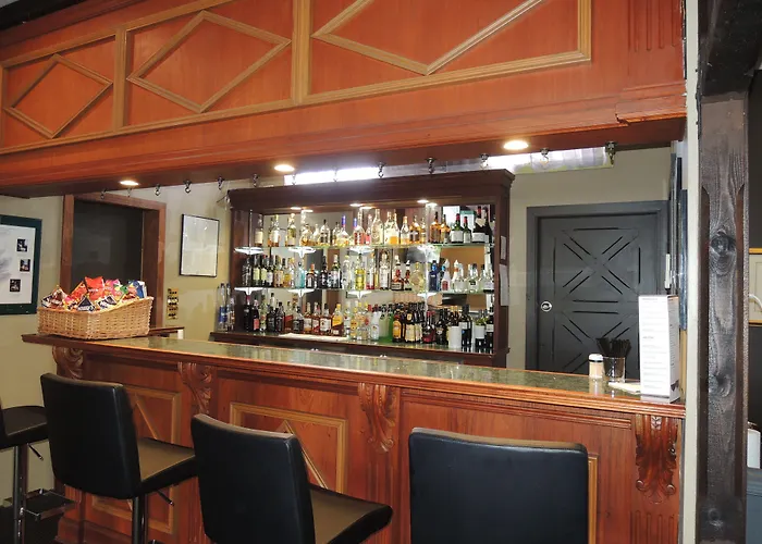 New England Motor Lodge