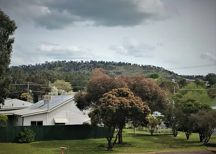 Bradman Motor Inn