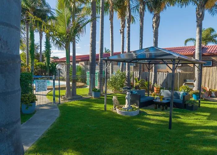 Sandbar Motel