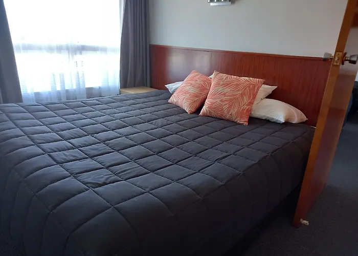 Tower Road Motel