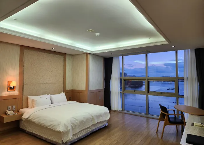 Benikea Hotel Yeosu