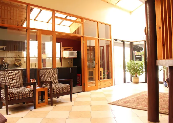 Sunshine Lodge Inn