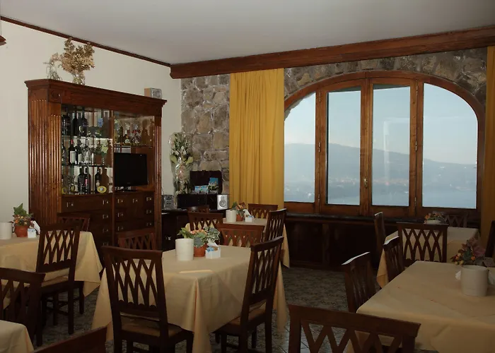 Hotel Mega Mare