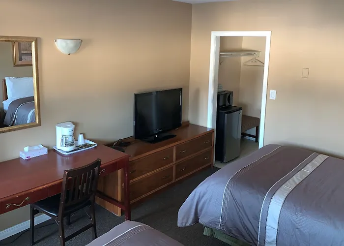 Village Inn & Suites - Sudbury