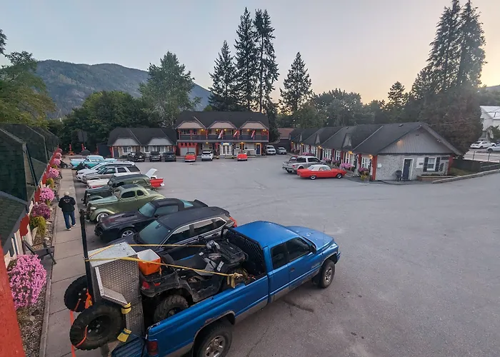 Alpine Inn & Suites