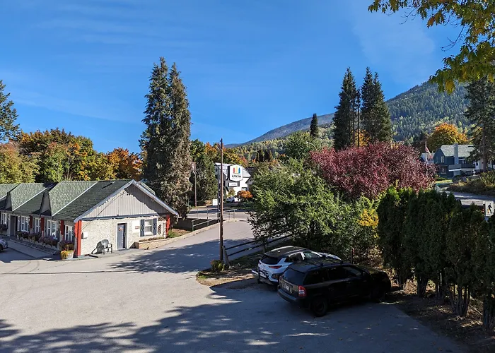 Alpine Inn & Suites