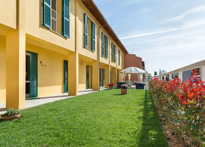 Vele Storiche Pisane - free private parking