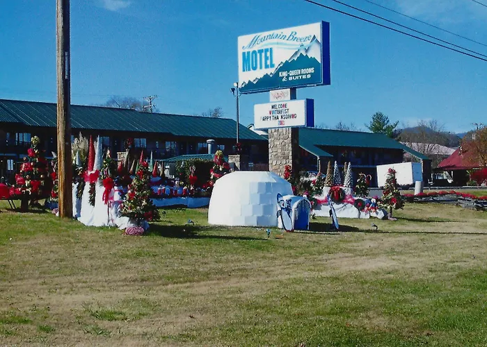 Mountain Breeze Motel