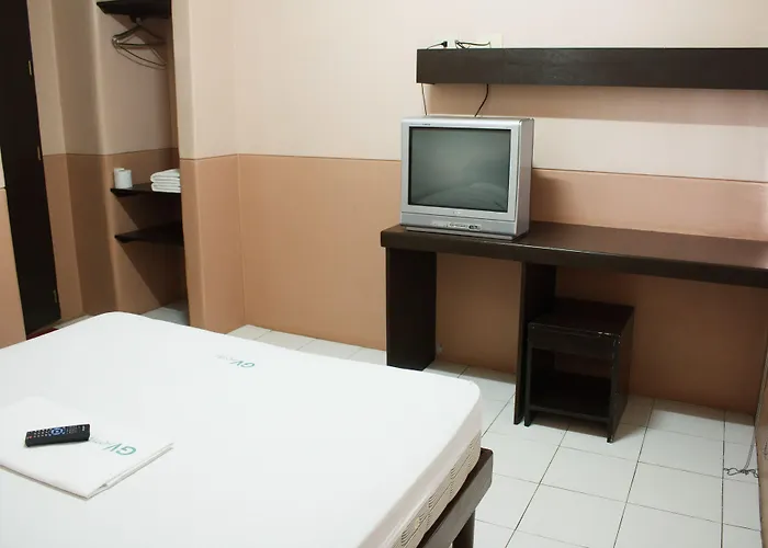 Gv Hotel - Naval