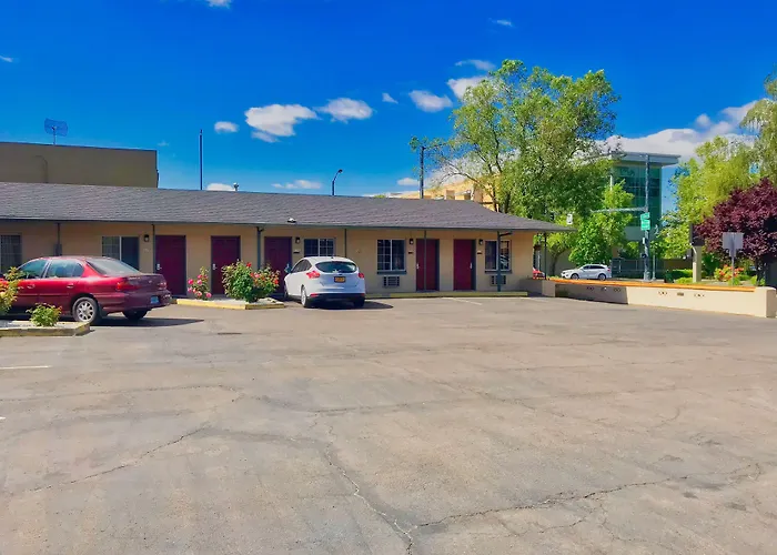 The City Center Motel