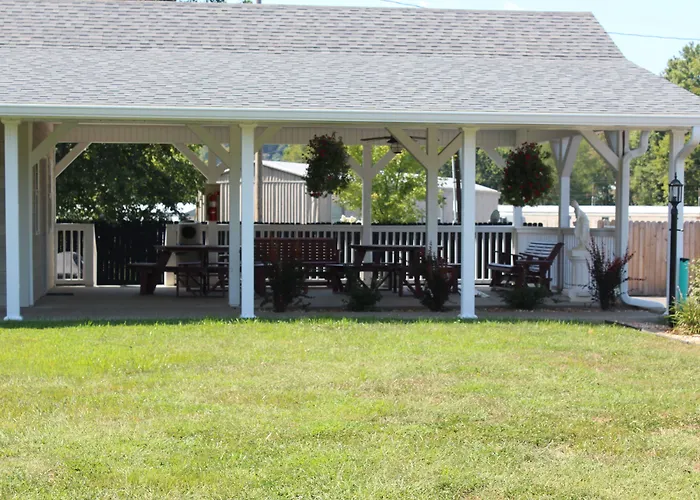 Brown'S Motel