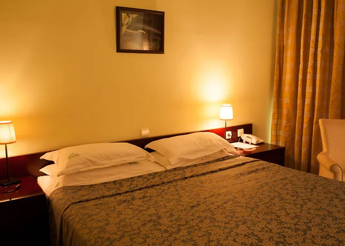 Gorillas Lake Kivu Hotel