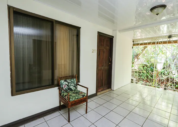 Hotel Flor Blanca