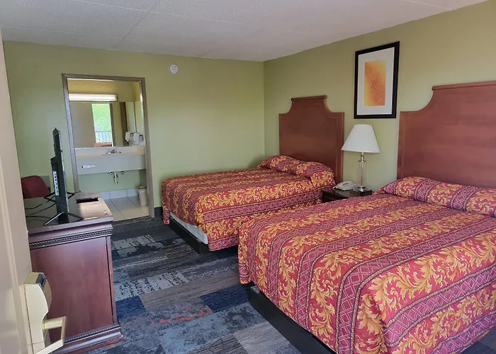 Studio 9 Inn & Suites