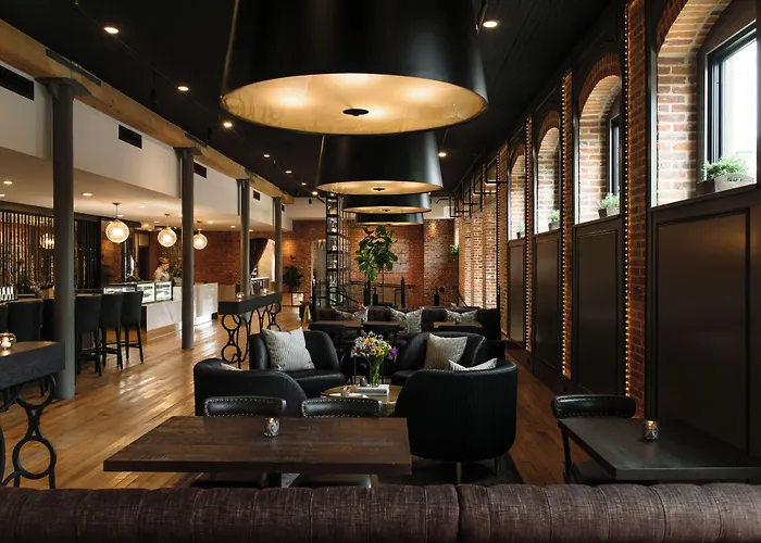 The Charmant Hotel