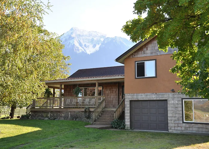 Fraser River Lodge
