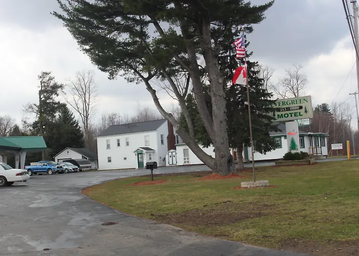 Evergreen Motel
